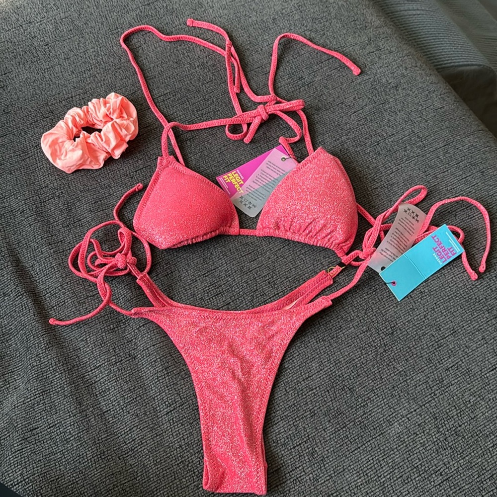 NWT: OneOne Swimwear cheeky bikini set